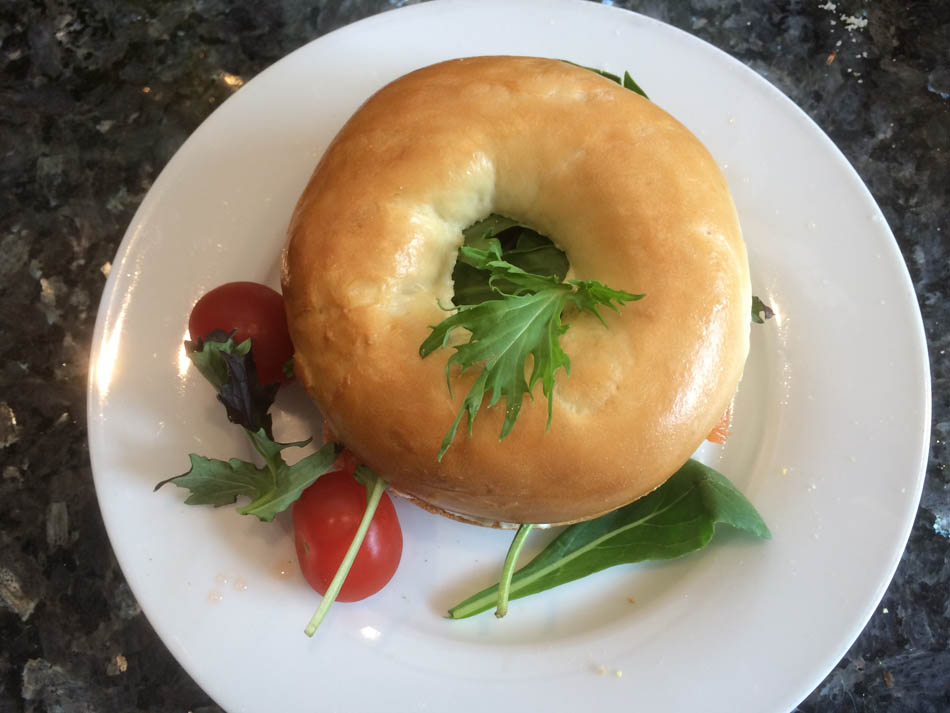 Sara will cook you a delicious vegan, vegetarian or pescatarian breakfast